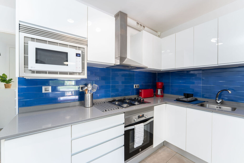 Cocina equipada y moderna - Alojamientos Romandie Saratur